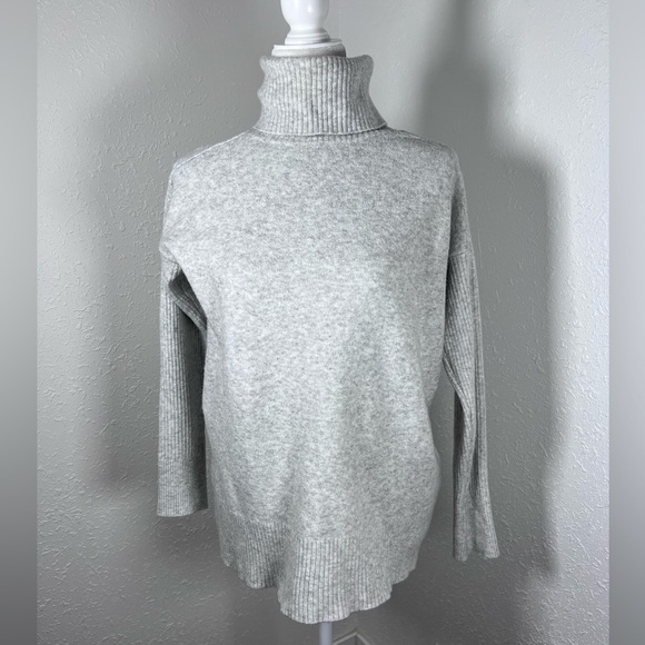 Calvin Klein Jeans Super Soft Turtleneck Sweater - Picture 1 of 5